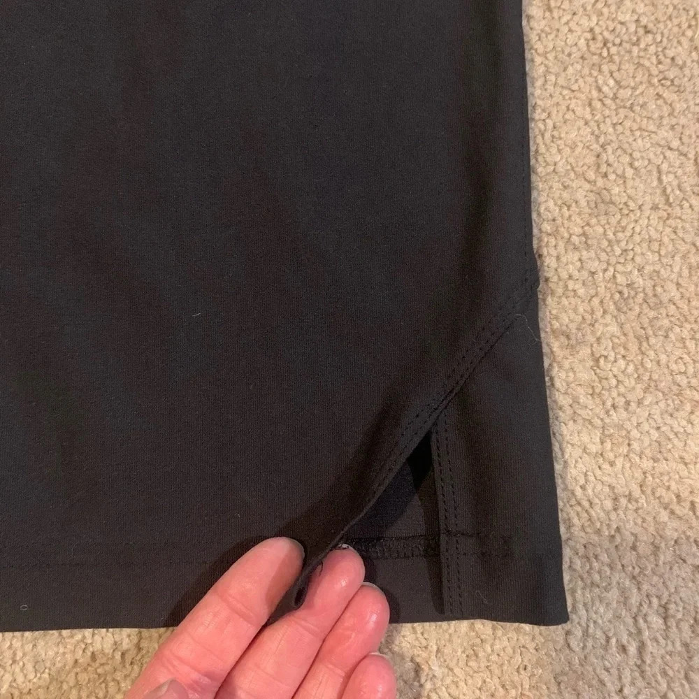 Nike black crop yoga’s small - Picture 7 of 10